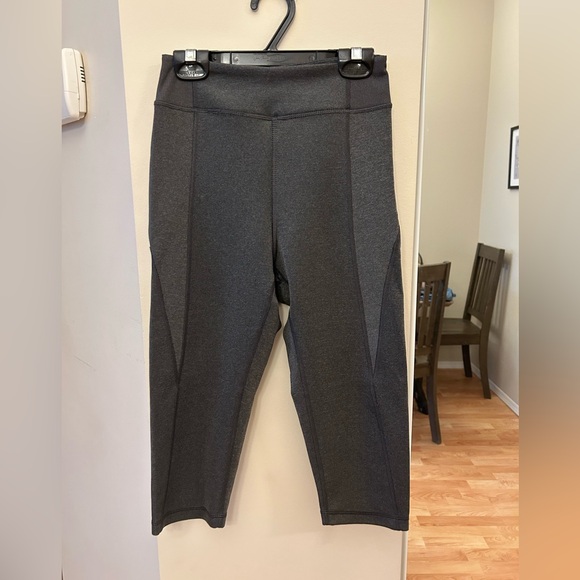 Ivy Park athletic tights - Picture 1 of 3